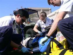 Emergency Medical Responder students in action